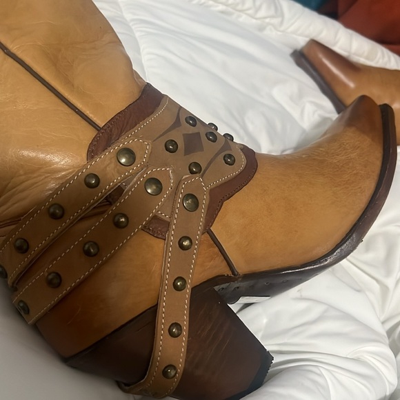 Beautiful woman’s boots, great condition - Picture 7 of 8